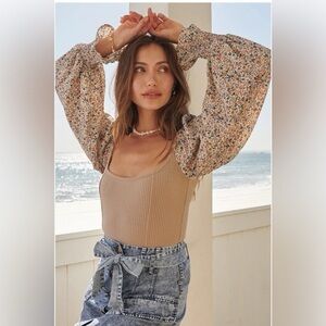 Promesa Solstice Blooms Balloon Sleeve Knit Long Sleeve Bodysuit Top Tan Small